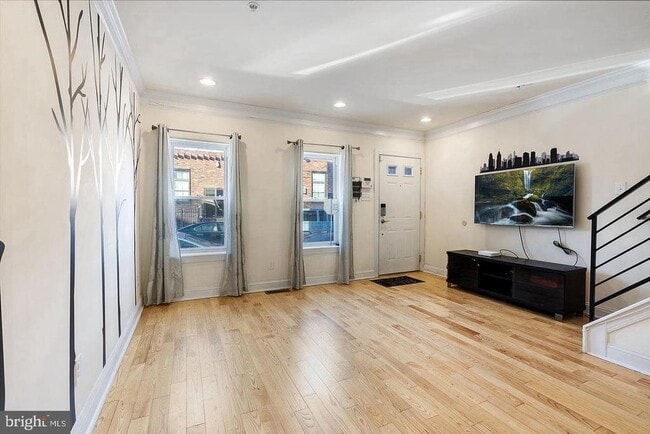 Building Photo - 1347 S 20th St Rental
