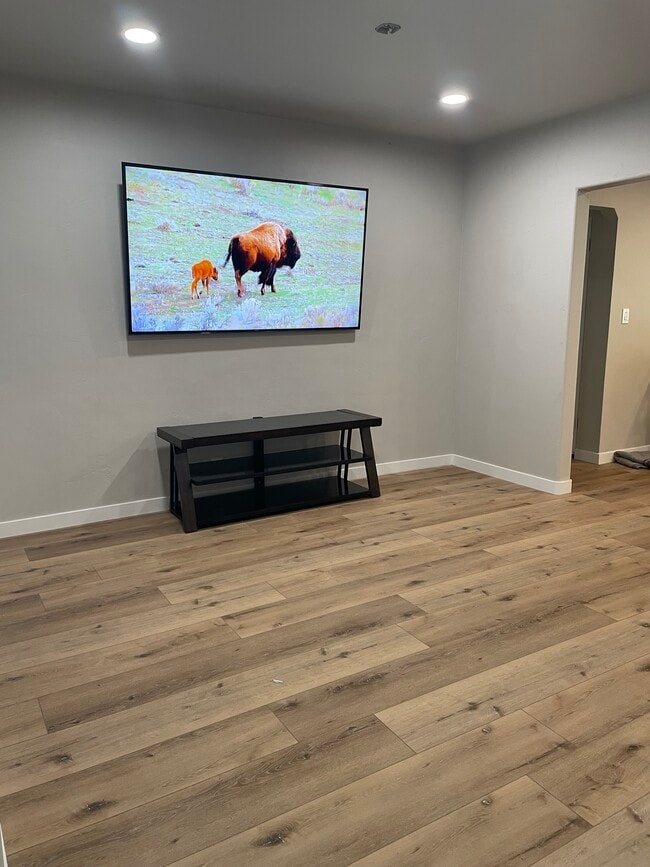 Photo - 137 E Vista del Cerro Dr