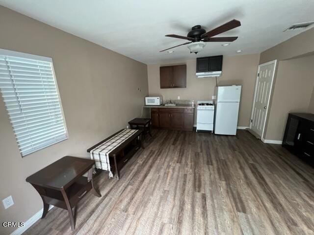 Photo - 996 Utica Ave