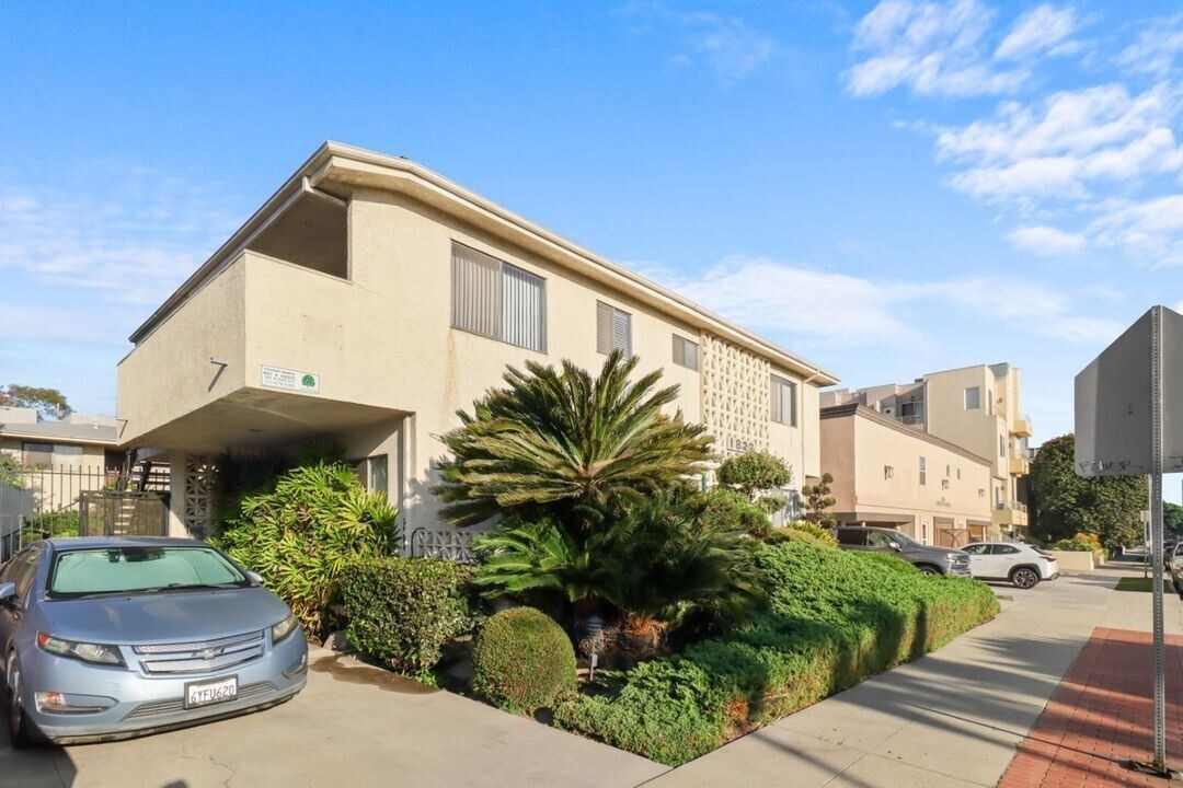 Photo - 1822 Corinth Avenue,