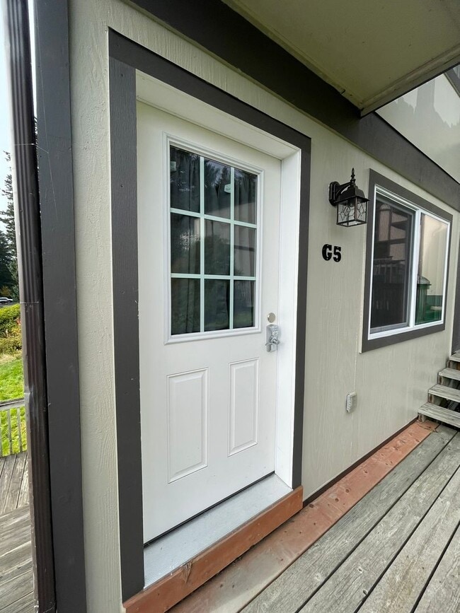 Photo - 1820 Larch Street G5