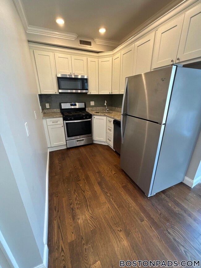 19 Perrin St Unit 3