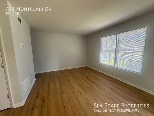 Photo - 732 Montclair Dr