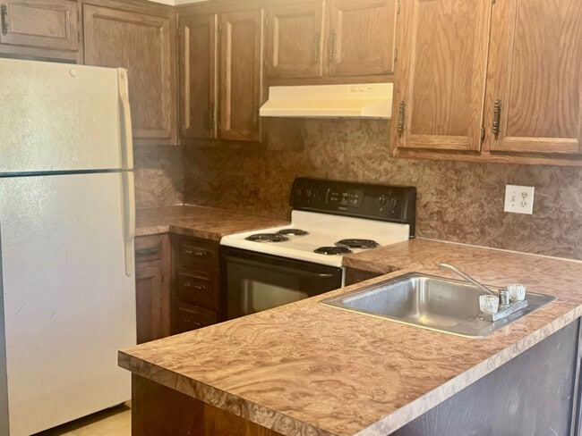 Photo - 8630 Lane Ave Unit C