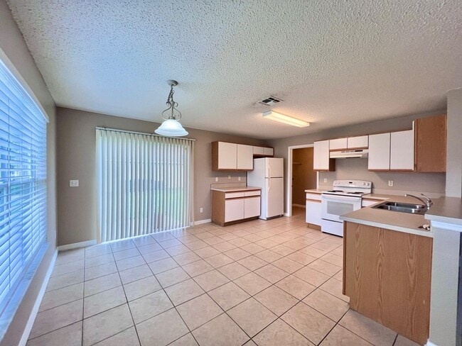 Photo - Waterford Chase-Osprey Ridge Community 3 B...