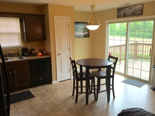 Photo - Great Home in Shelbyville!