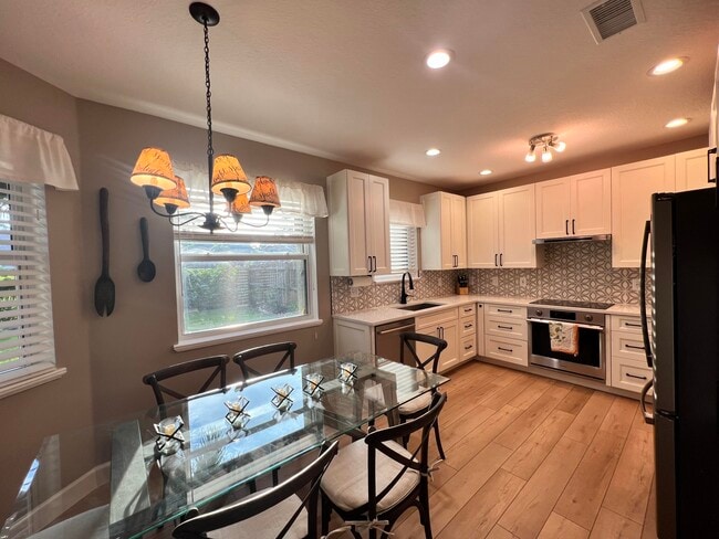 Photo - 13122 Via Veneto