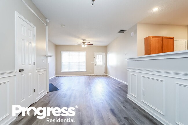 Photo - 2794 Regent Walk Dr