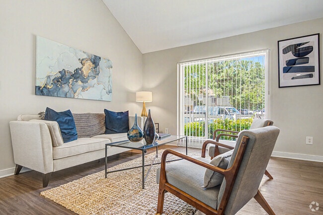 Rossmore 3BR, 2BA - 1258SF - Living Room