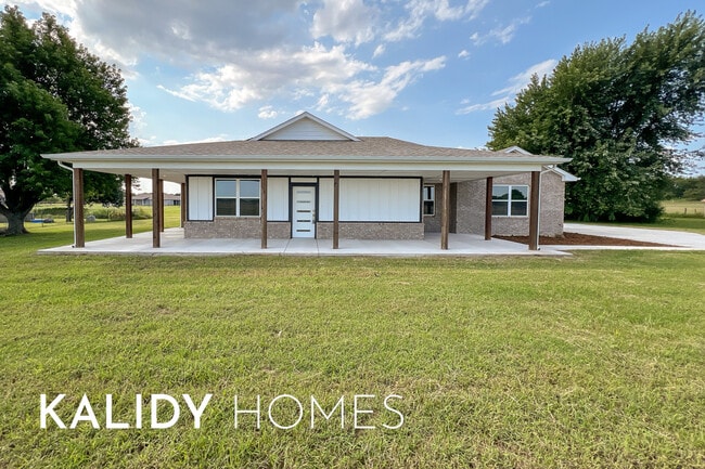 Building Photo - 12624 E Hefner Rd