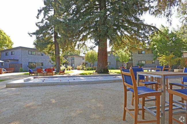 600 Whisman