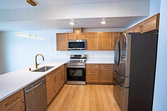 Photo - 1967 S Cherry Ln