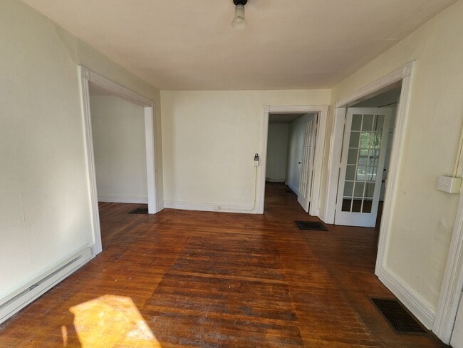 Photo - 76 Crandall St Unit A