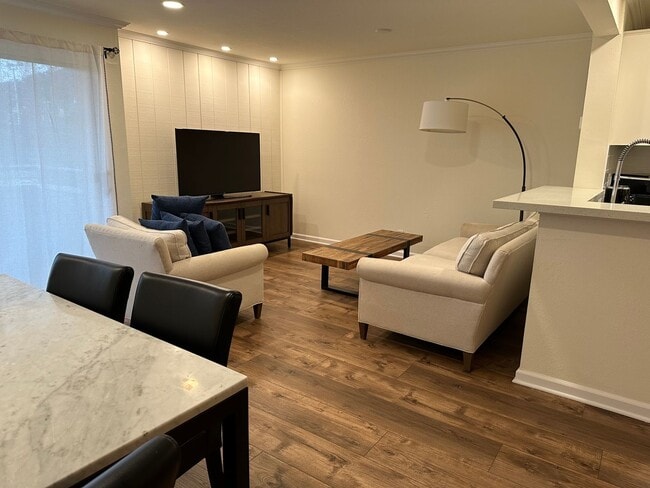 Photo - 204 Larkspur Plaza Dr Unit 1