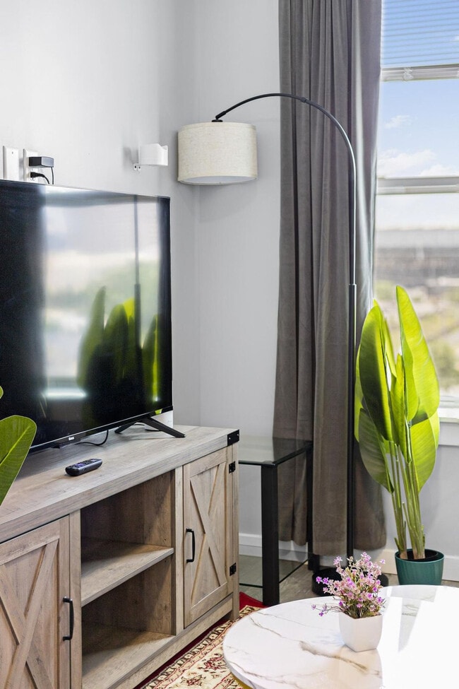 Photo - 95 Broadway-SI ID1240348P Unit SI ID1240348P