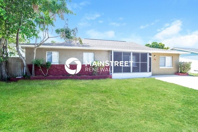 Photo - 3 Bedroom Pet-Friendly Home in MERRITT ISLAND, FL with Main Street Renewal