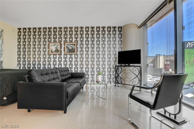 Building Photo - 3726 S Las Vegas Blvd Unit 1010