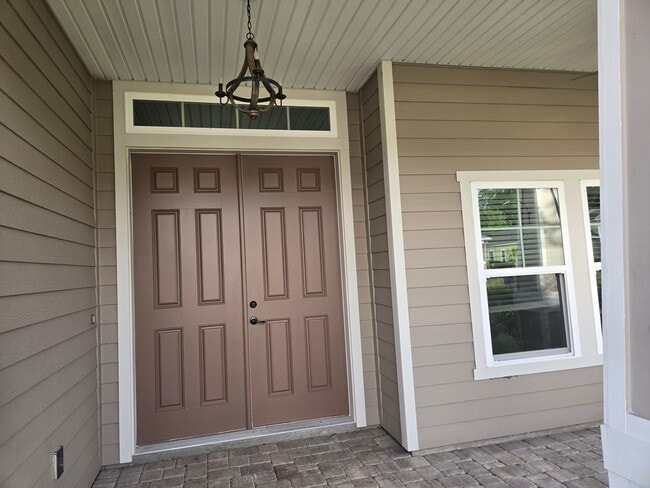 Double front doors - 204 Balvenie Dr