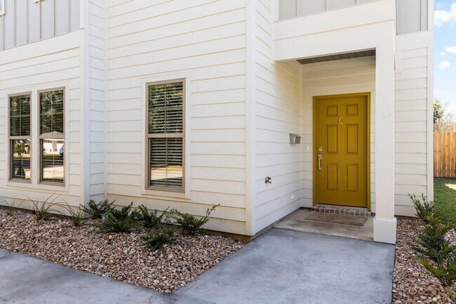 Photo - NEW CONSTRUCTION 2 BEDROOM TOWN HOMES Unit C