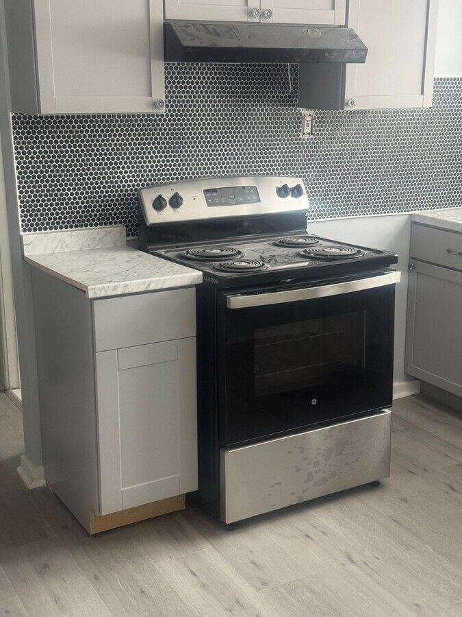 Photo - 705 E High St Unidad 2B