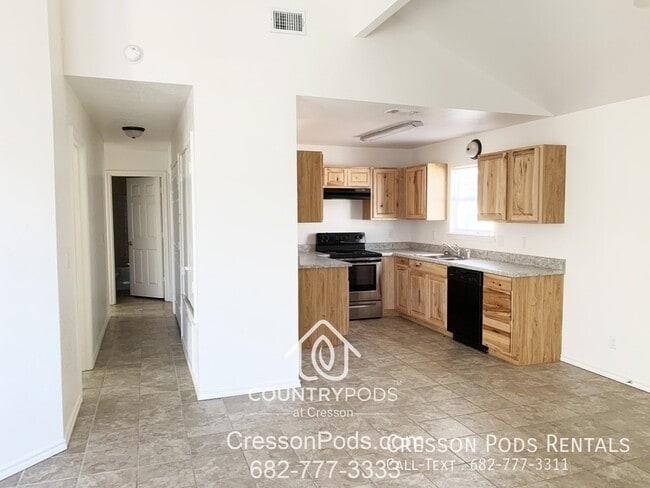 Photo - 6049 Sanchez Dr