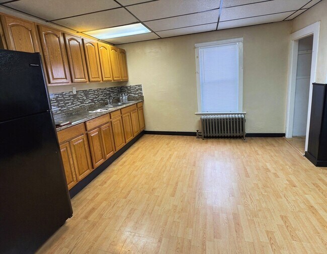 Photo - 21 Clarkson St