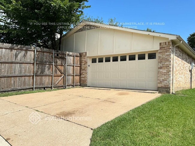 Photo - 2609 Renwick Dr