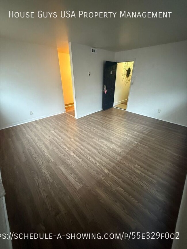 Photo - 15411 Barat Ave Unit B