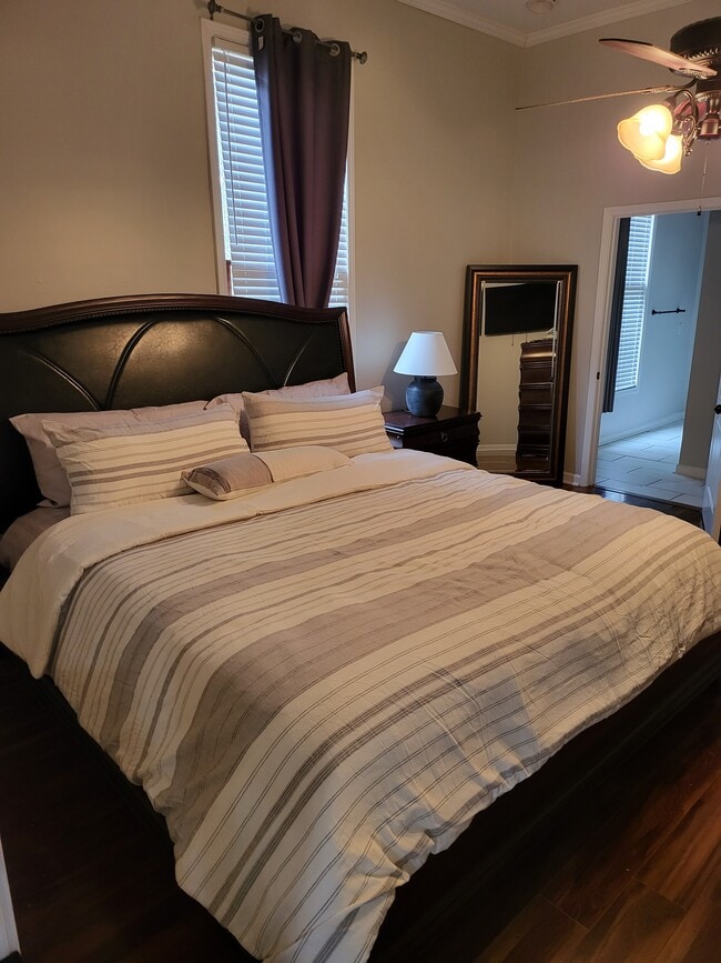 Master Bedroom - 33 Semple St