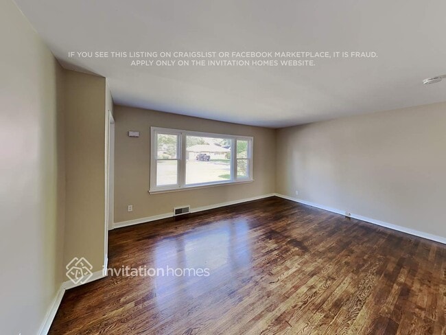 Photo - 7930 Long Ave