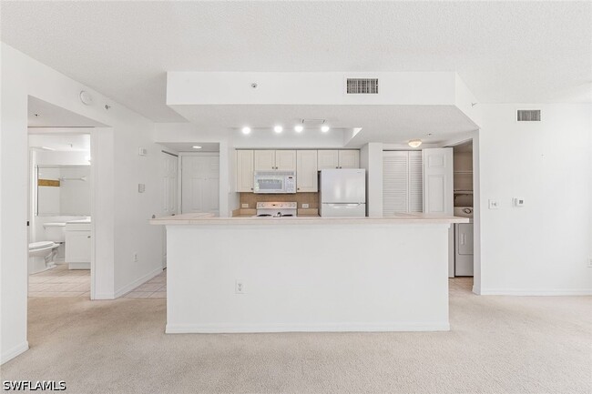Photo - 8920 Colonnades Ct E Unit 518