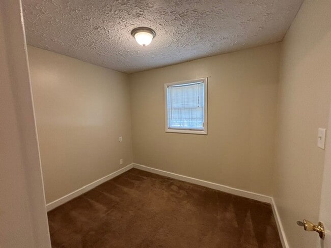 Photo - 3146 Norris Rd