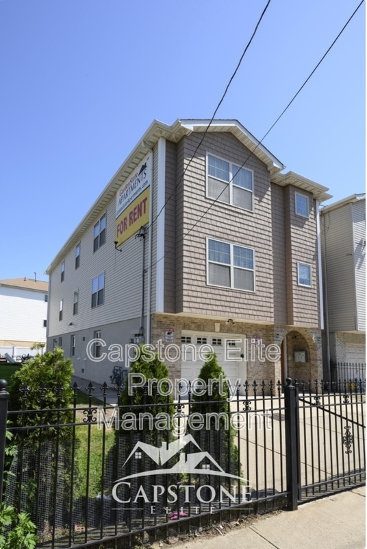 Photo - 255-257 NJ Railroad Ave #1 Unit 1 - 4 Studio Suite