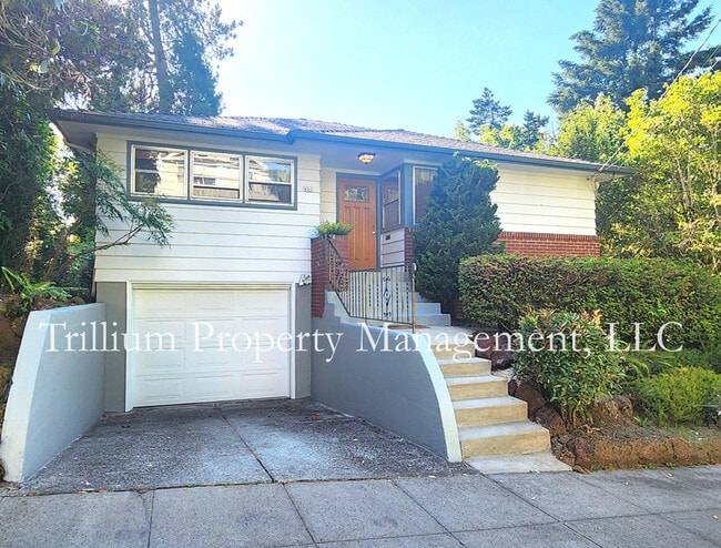 Photo - 405 SE 68th Ave Casa
