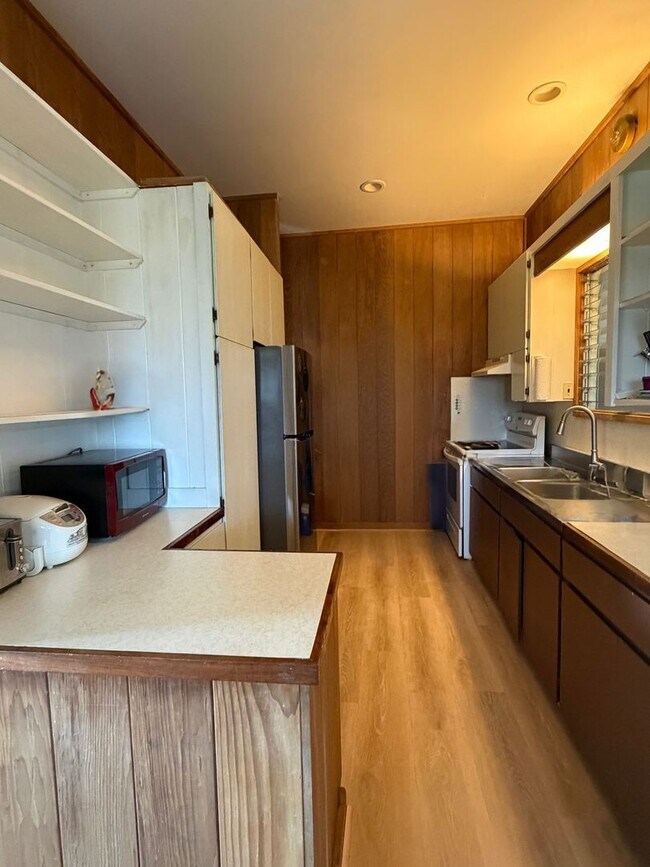 Photo - 3 BDRM/1 BATH with Ohana Unit