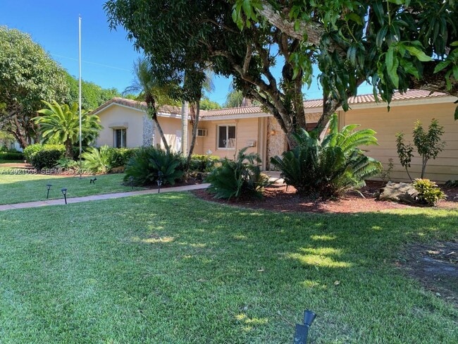 Photo - 8100 SW 142nd Terrace