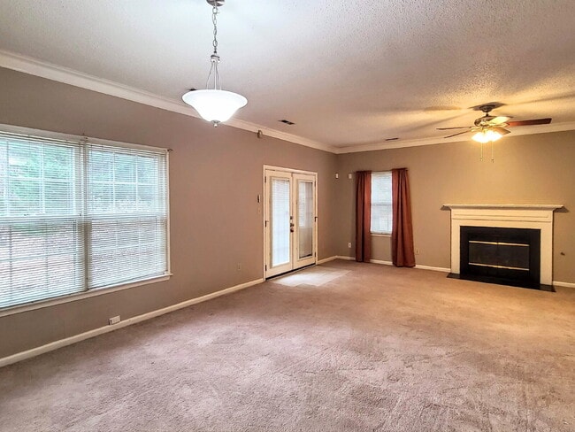 Photo - 3 BR Condo w/ Garage in Kiln Creek