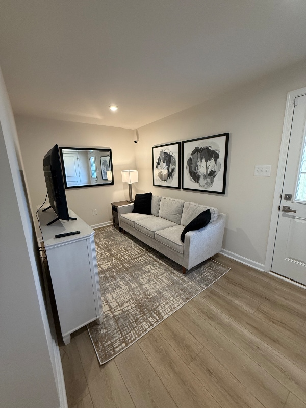 Photo - 109 Packett Ct