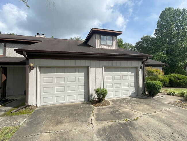 Photo - 2018 Stephens Ct Townhome