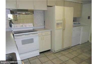 Photo - 1509 Pickford Ln