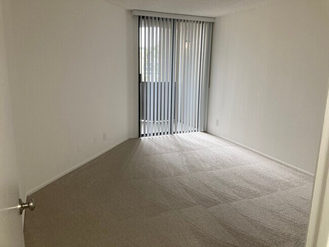 Photo - Roberts Rochester