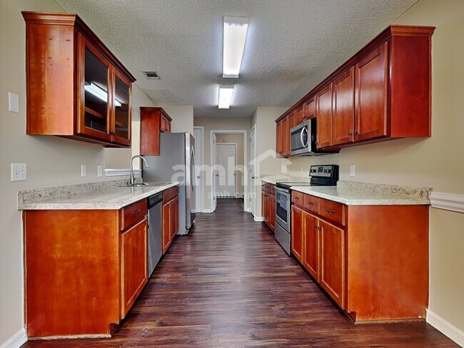 Photo - 28 Blue Lake St