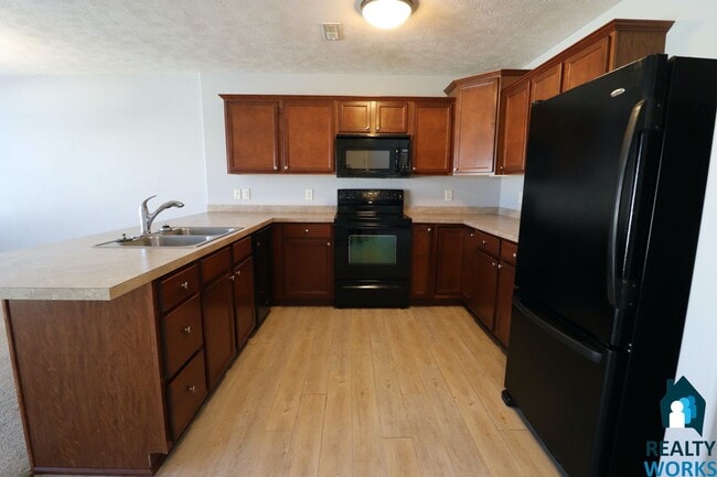 Photo - Great Sized 3 bed Townhome!