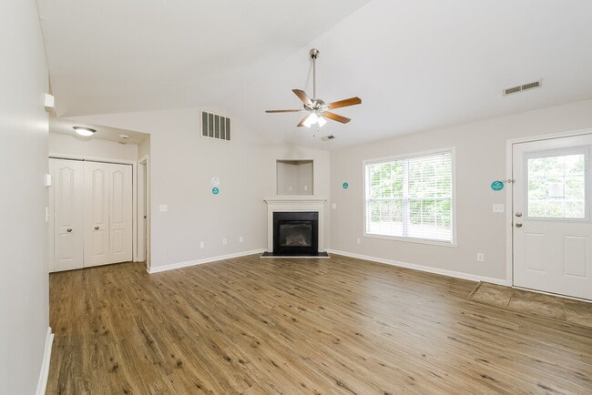 Photo - 5204 Mt Hope Dr