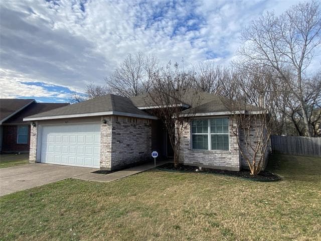 Photo - 1417 Marena Moore Way