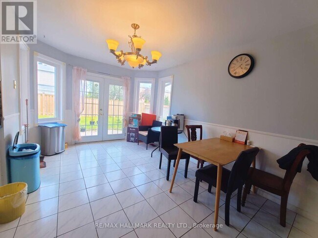 Photo - 63 Cairns Dr