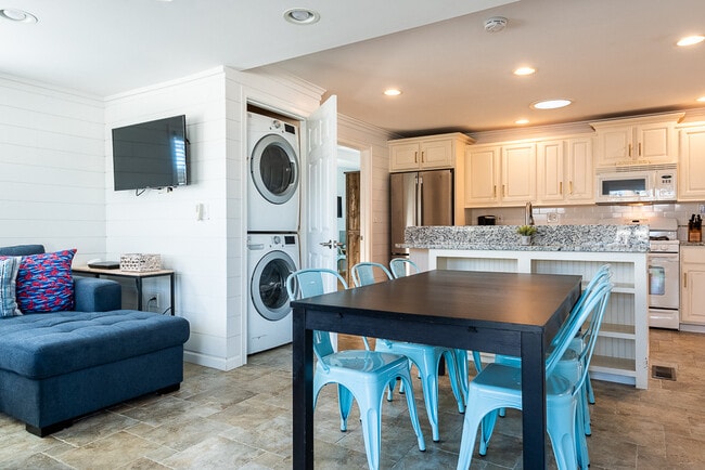 Photo - 36 Center Beach Ave