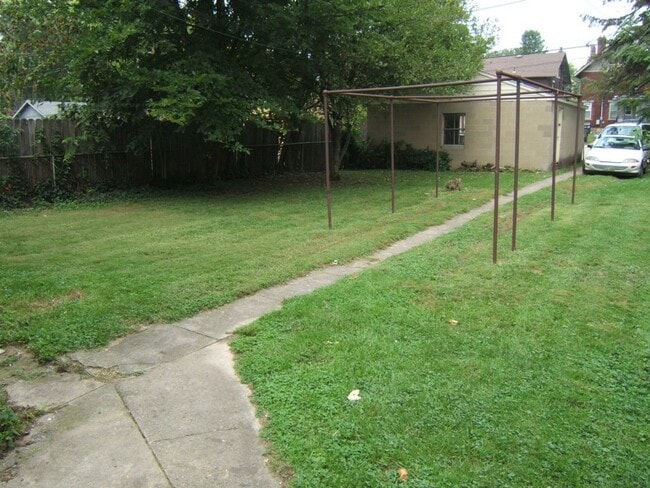 Photo - 172 Frambes Ave