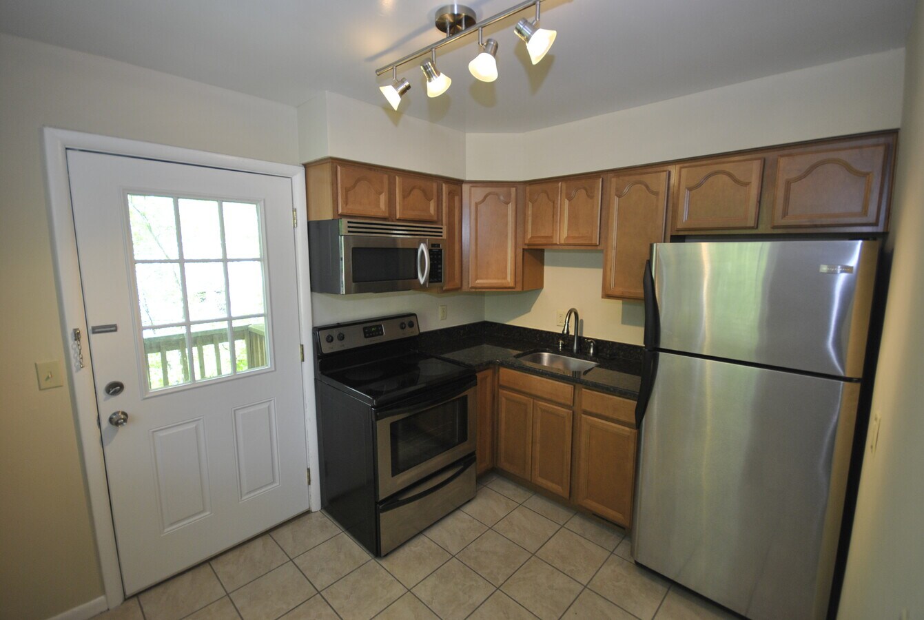 Photo - 923 S 7th St