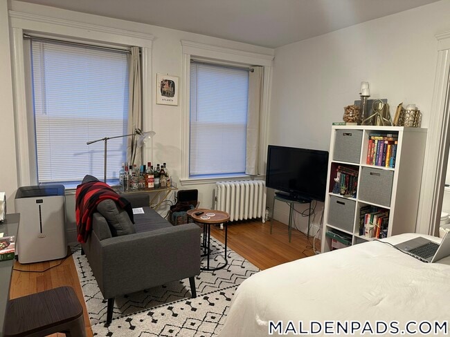 Photo - 170 Maple St Unit 310